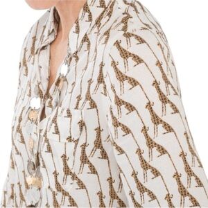 Chico's Whimsy Cheetah White & Gold Long Sleeve Button Down Shirt Blouse medium